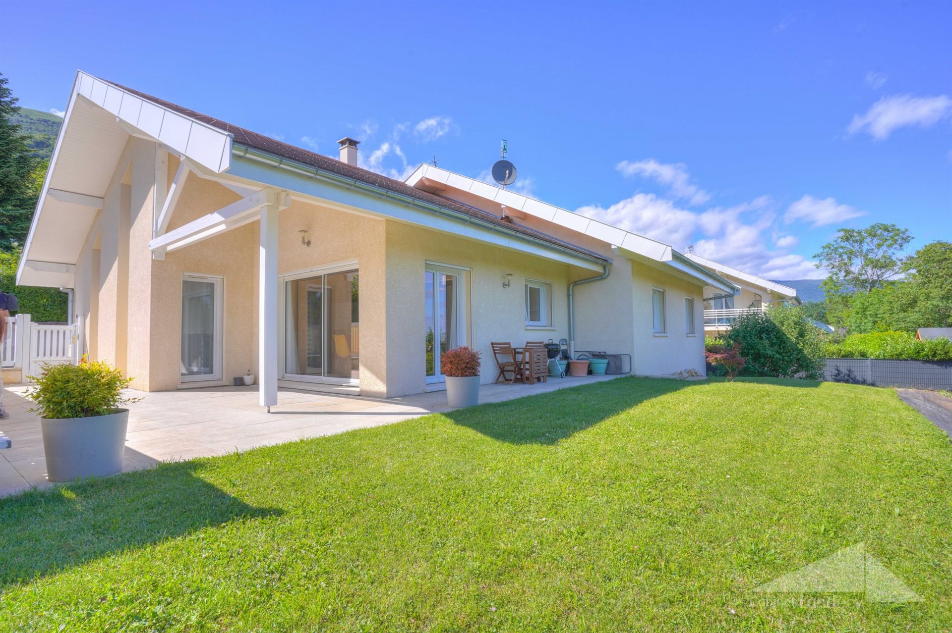 Maison à vendre, 145m², Échenevex