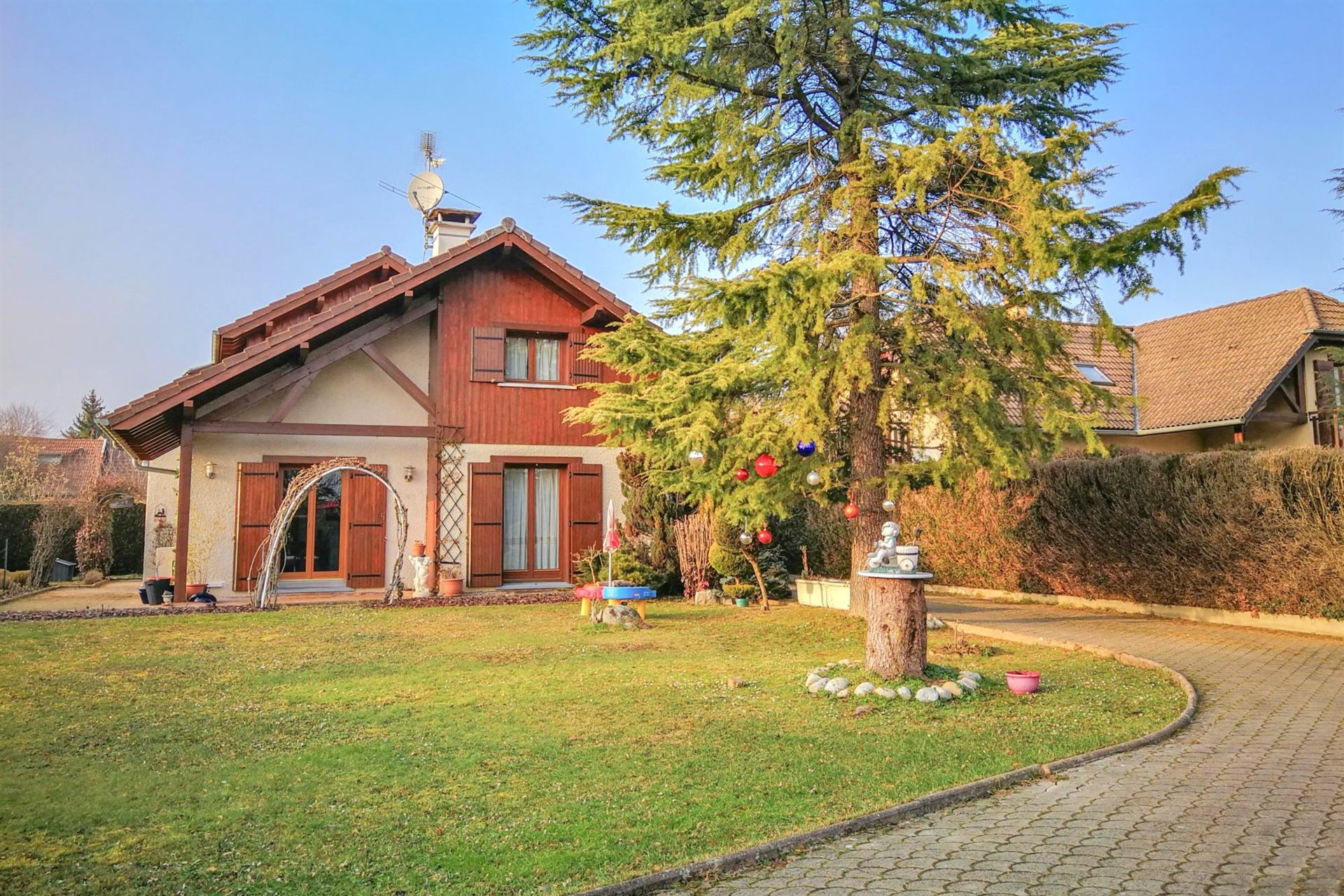 Maison à vendre, 161m², Ornex