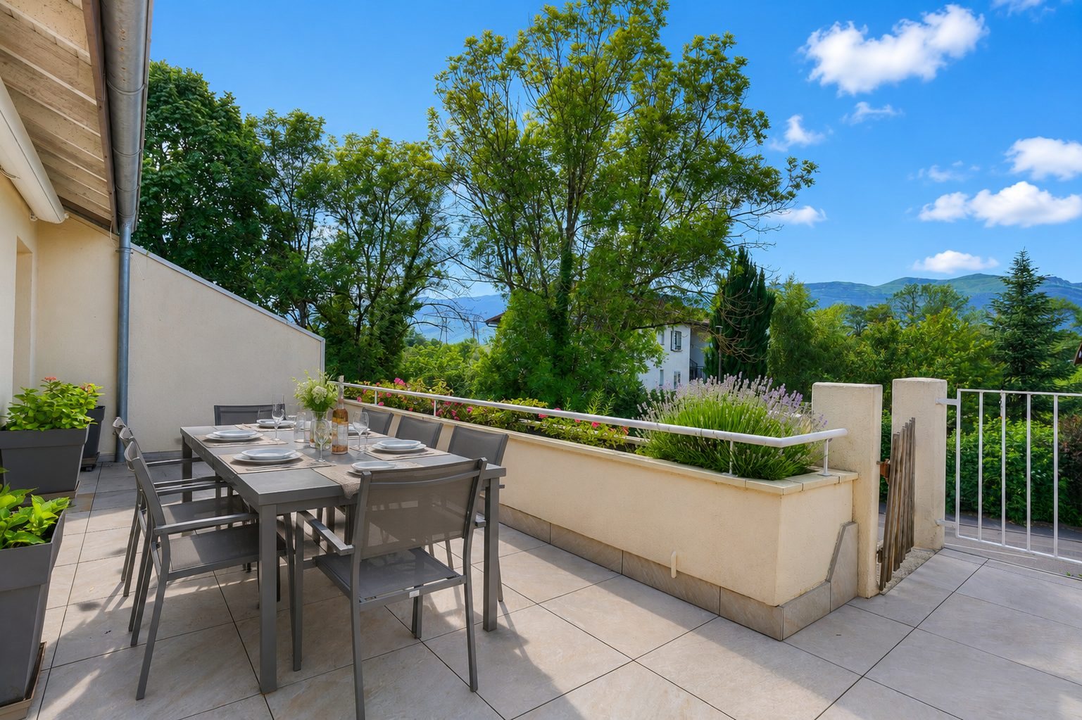 Appartement à vendre, 113m², Prévessin-Moëns