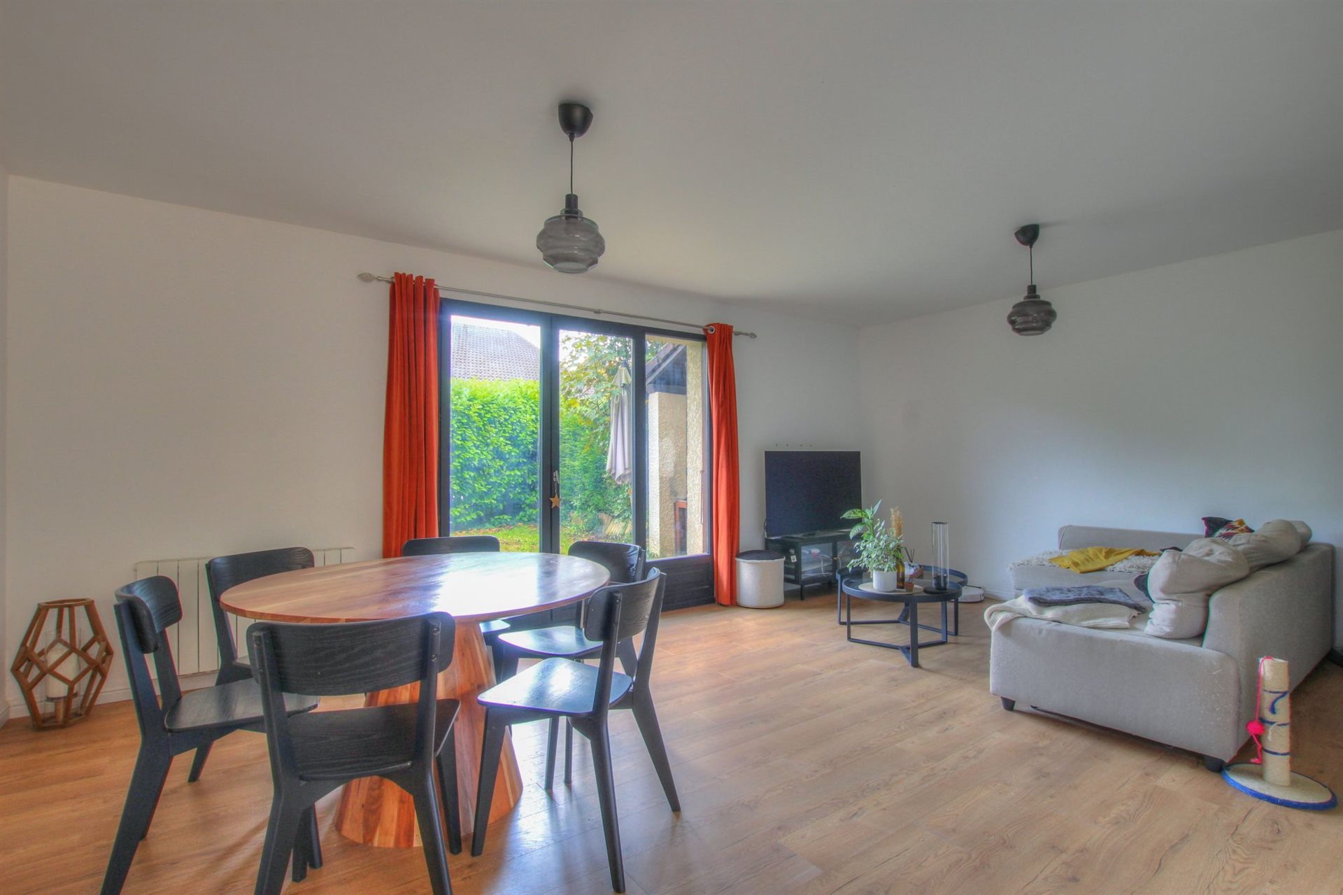 Maison à vendre, 101m², Ferney-Voltaire