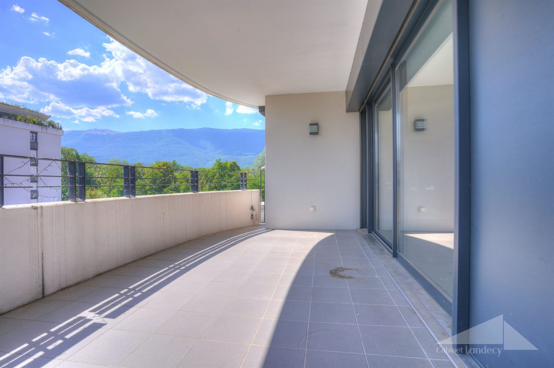 Appartement à vendre, 166m², Saint-Genis-Pouilly