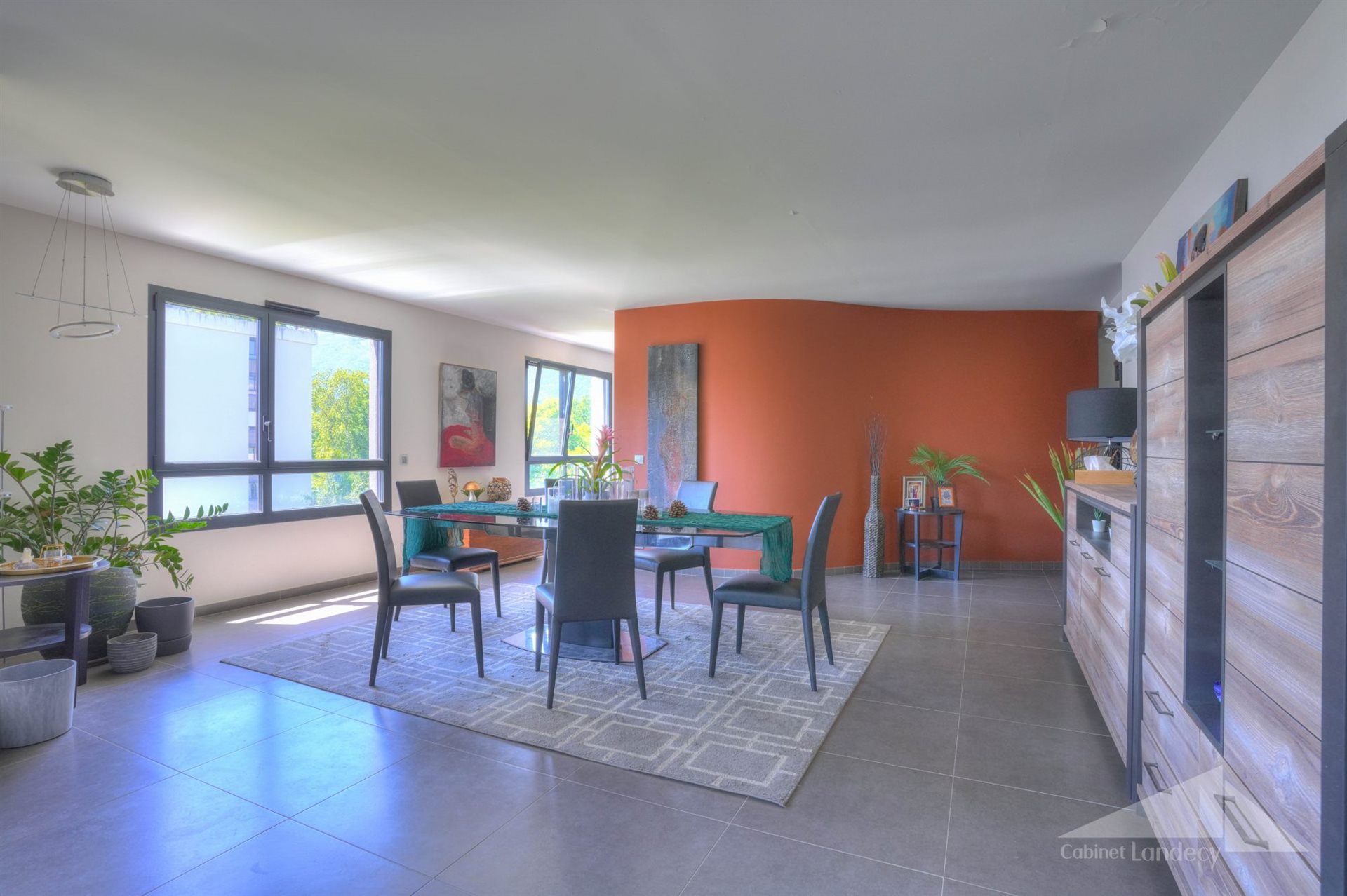 Appartement à vendre, 166m², Saint-Genis-Pouilly