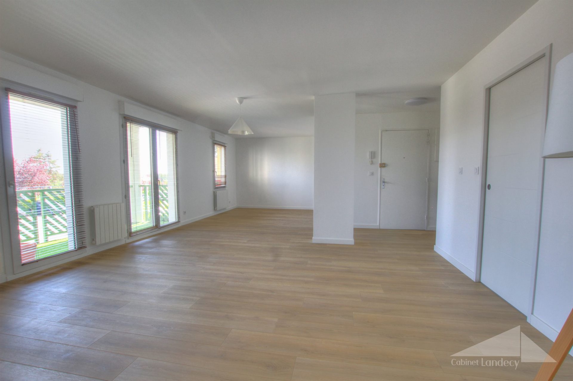 Appartement à vendre, 84m², Thoiry