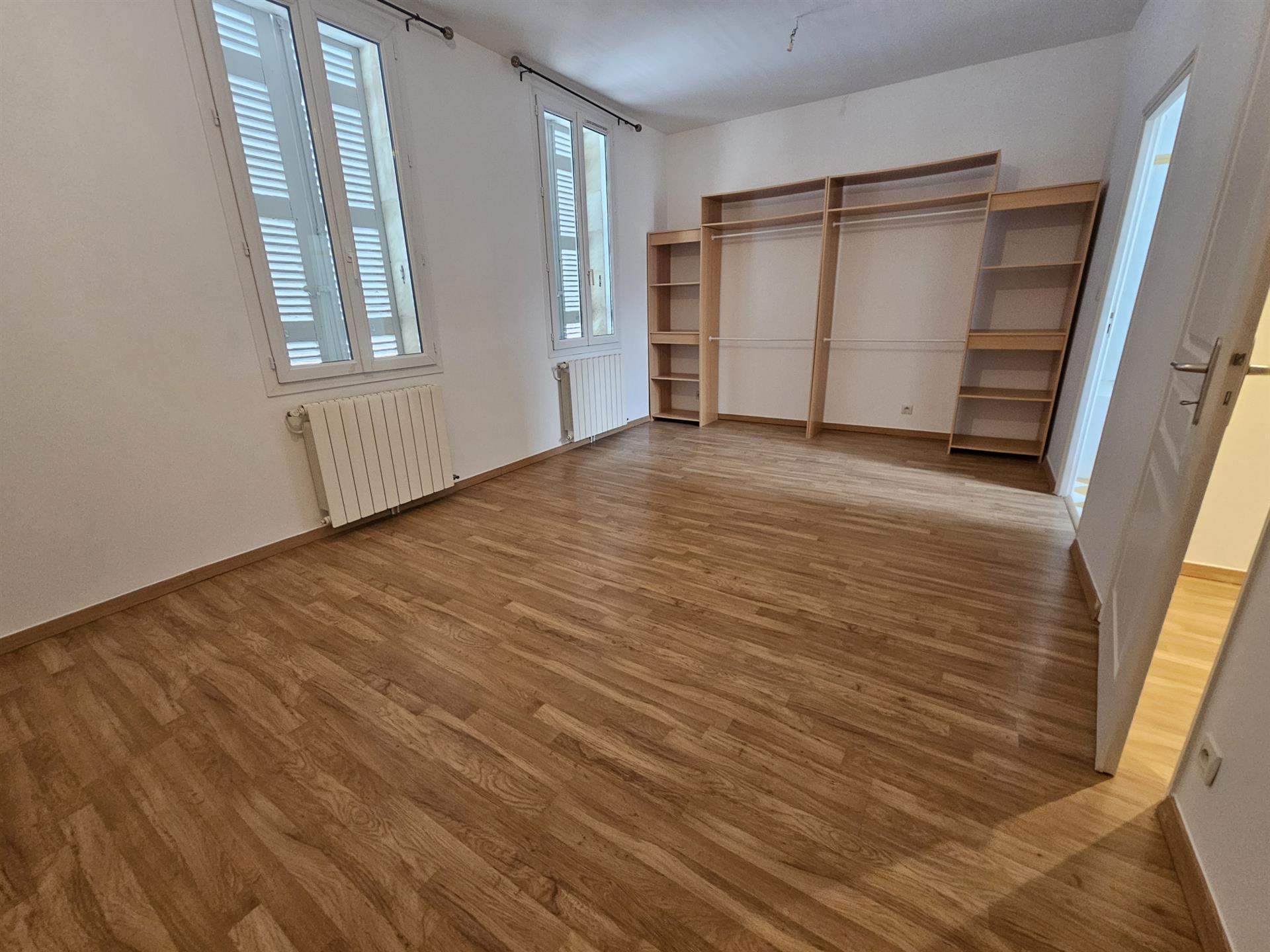 Maison à vendre, 88m², Saintes