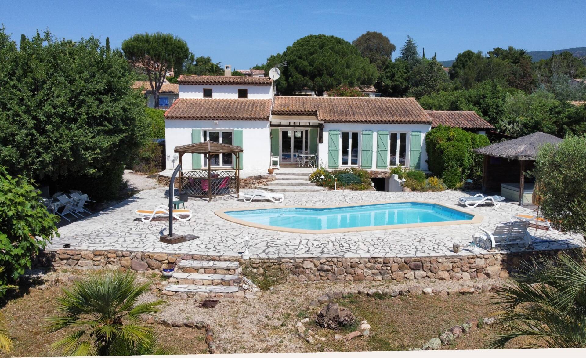 Maison à vendre, 103m², Roquebrune-sur-Argens