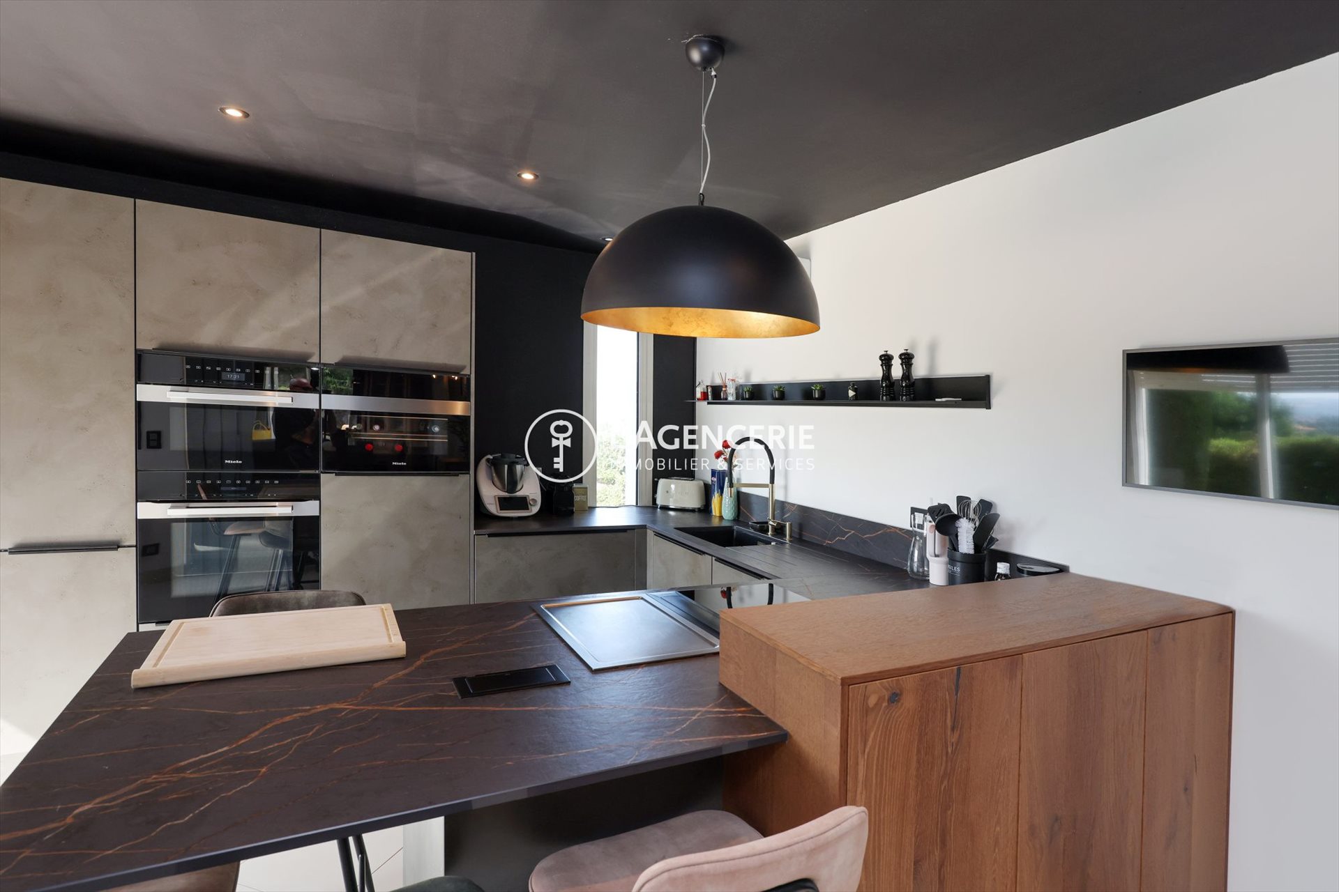 Maison à vendre, 210m², Puygouzon