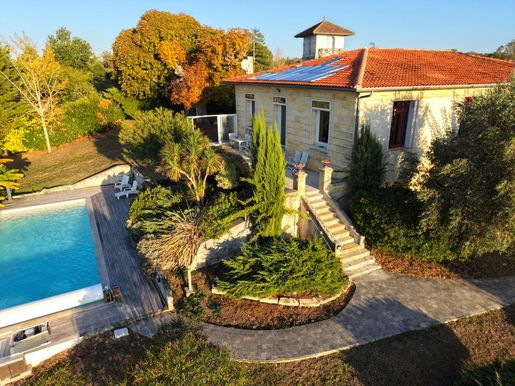Maison 7 pièces 214 m² · à Pompignac · 214 m² · 655 000 €