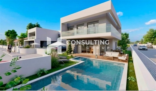 Advert pic 0