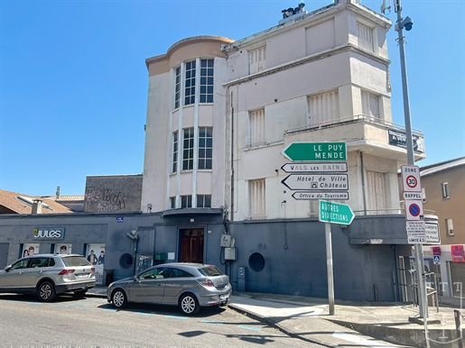 3 pièces 82 m² · à Aubenas · 82 m² · 93 500 €