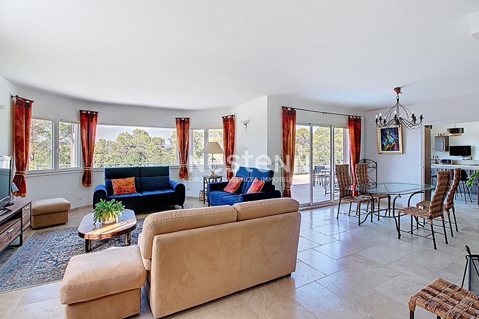 Maison à vendre, 184m², Lorgues