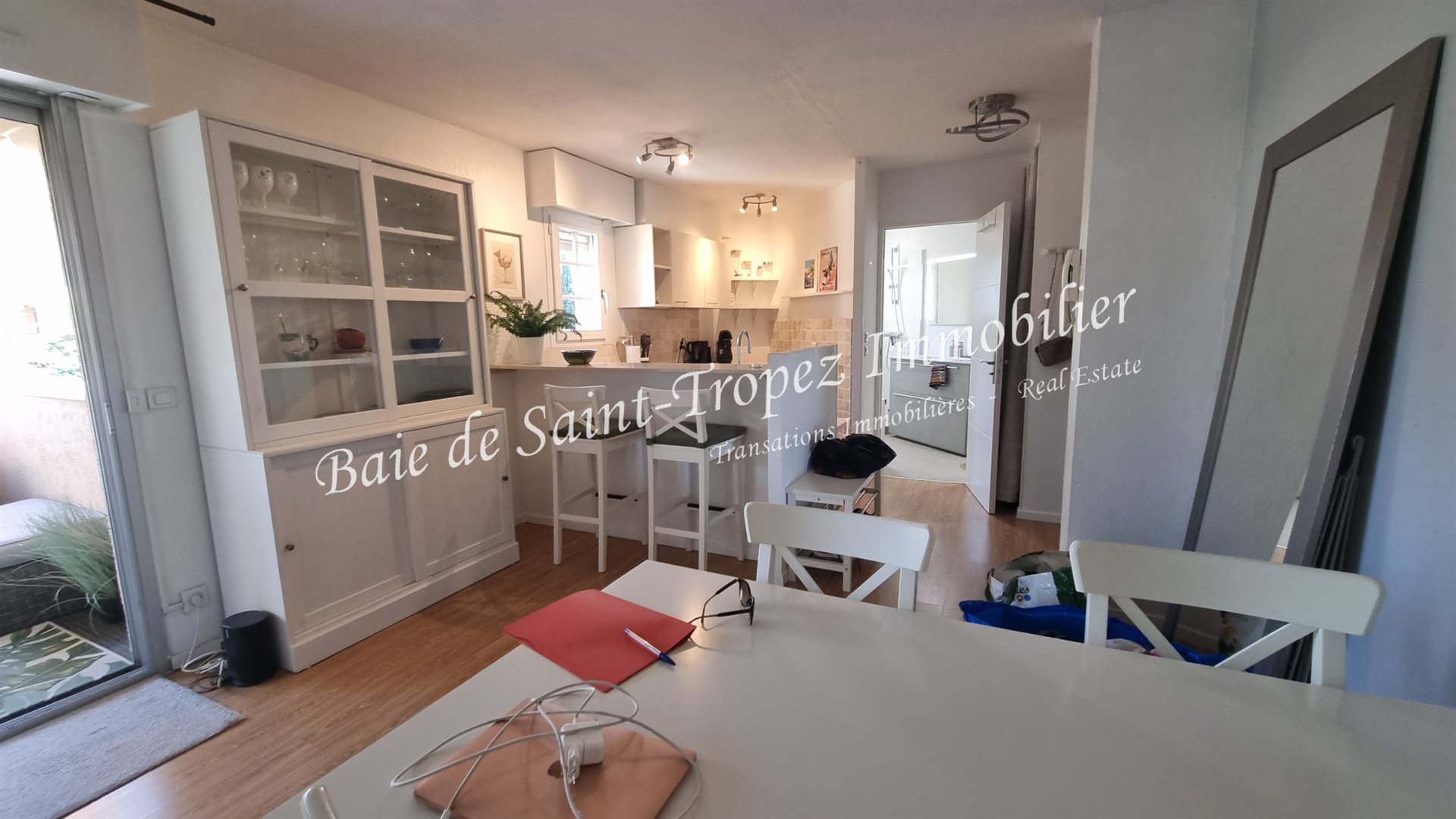 Superb, fully renovated duplex in a residence with swimming pool - Ansicht 4