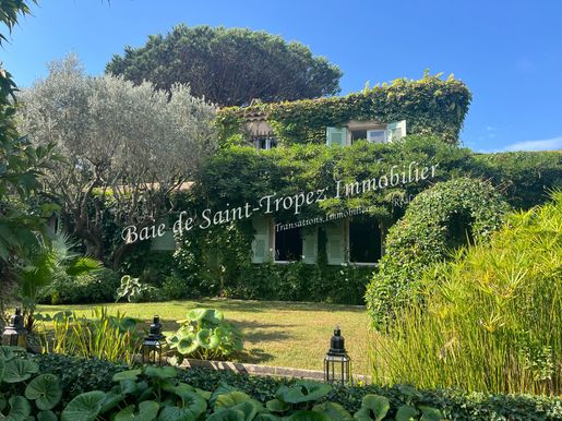 Maison 9 pièces 400 m² · à Saint-Tropez · 400 m² · 9 450 000 €