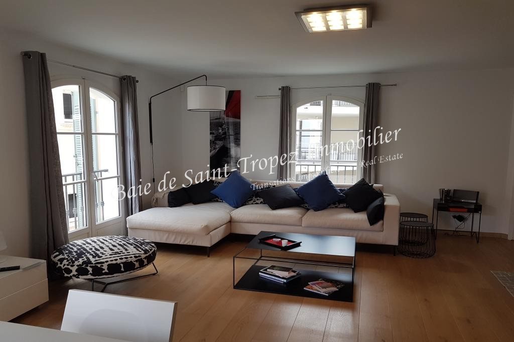 Superb apartment with terrace in the city center - Ansicht 4