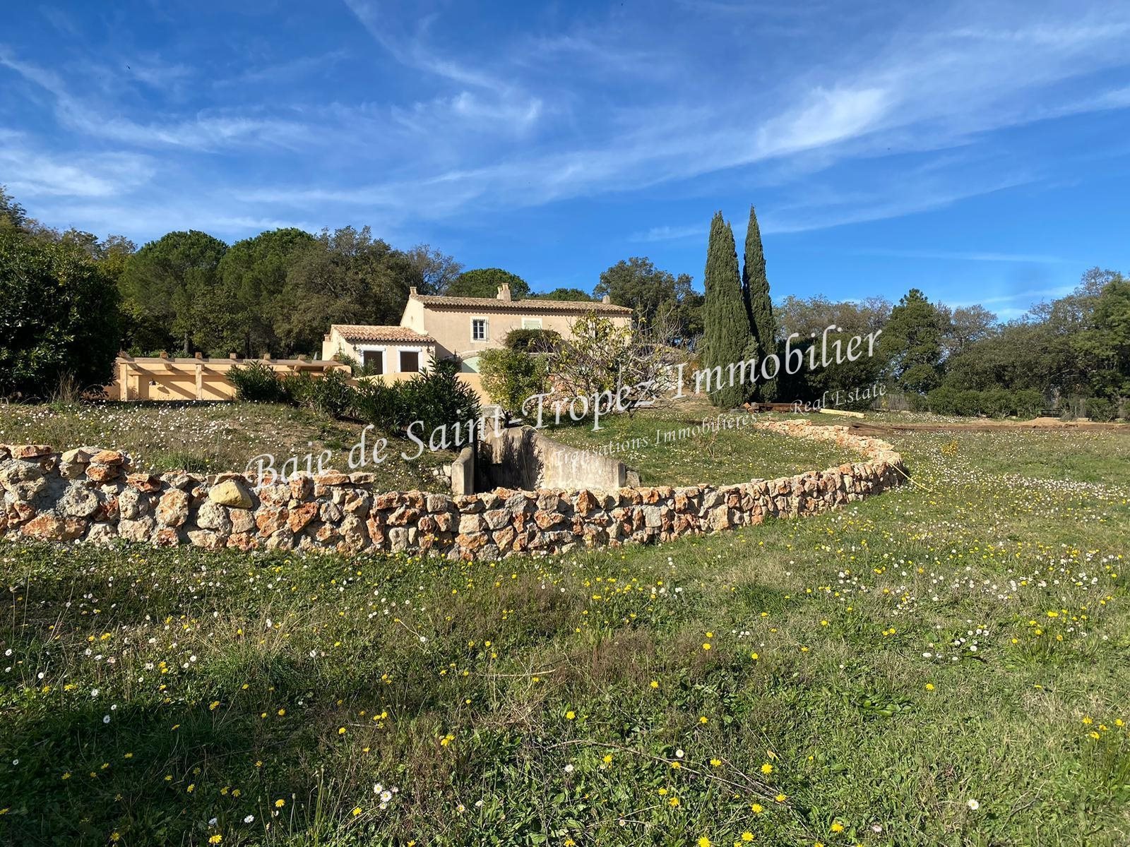Maison à vendre, 260m², Grimaud