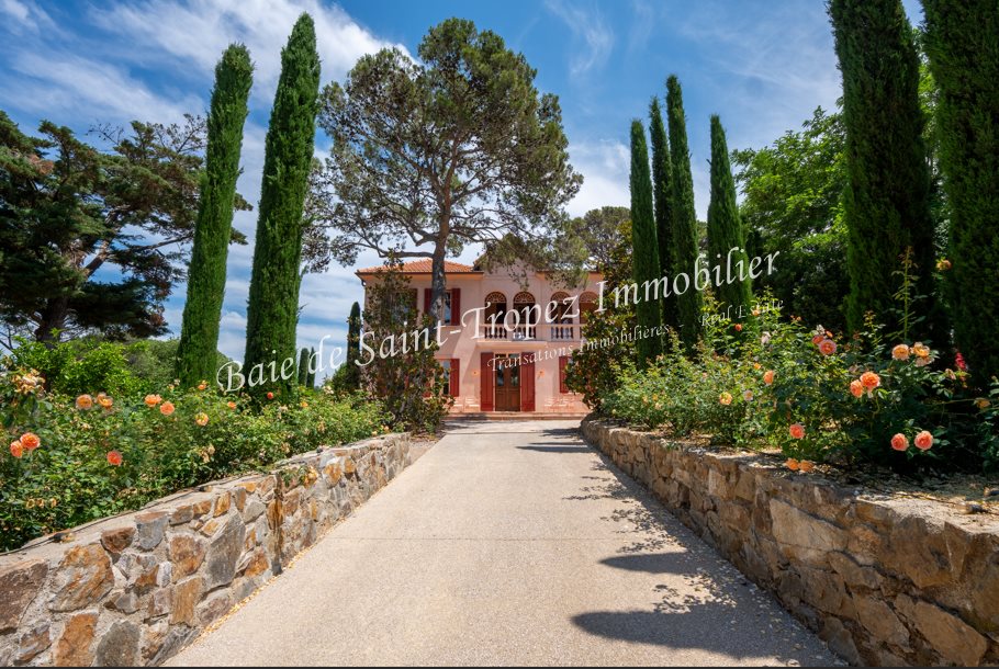 Maison à vendre, 330m², Saint-Tropez