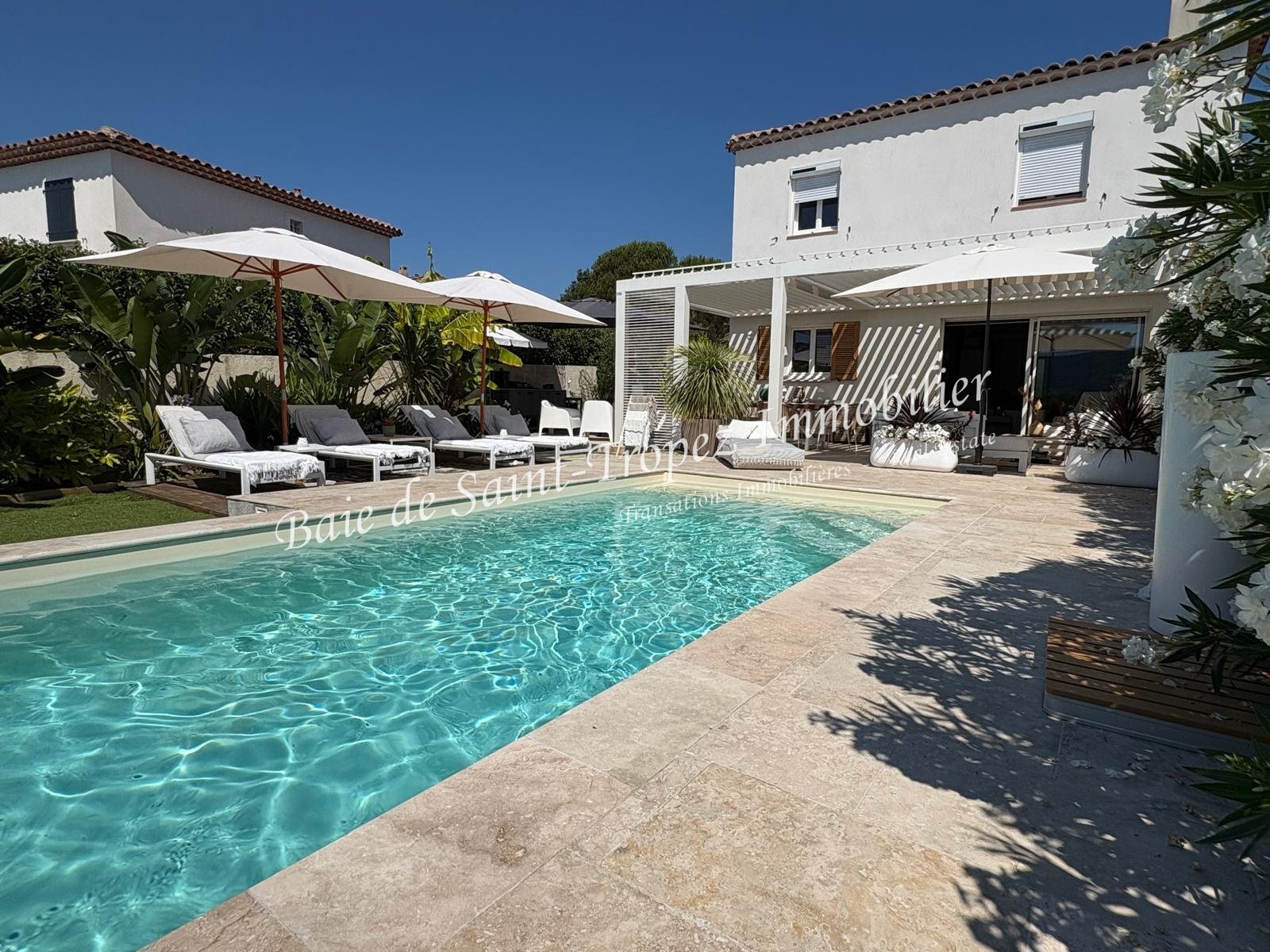 Maison à vendre, 126m², Cogolin