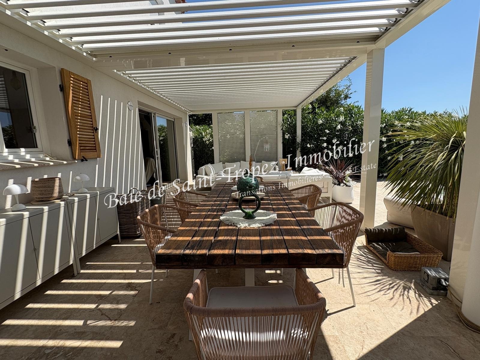 Maison à vendre, 126m², Cogolin