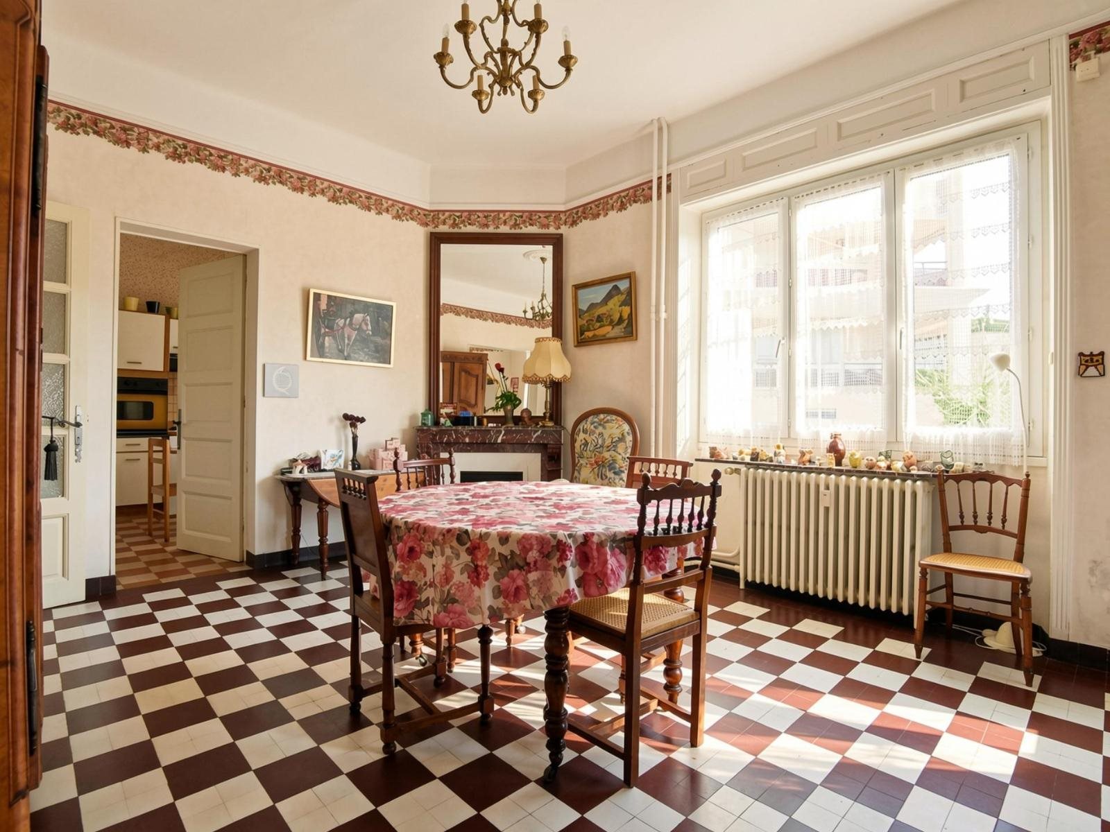 Appartement à vendre, 114m², Aubenas