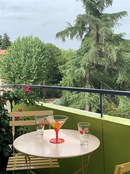 Appartement 3 pièces 61 m² · à Aubenas · 61 m² · 98 000 €