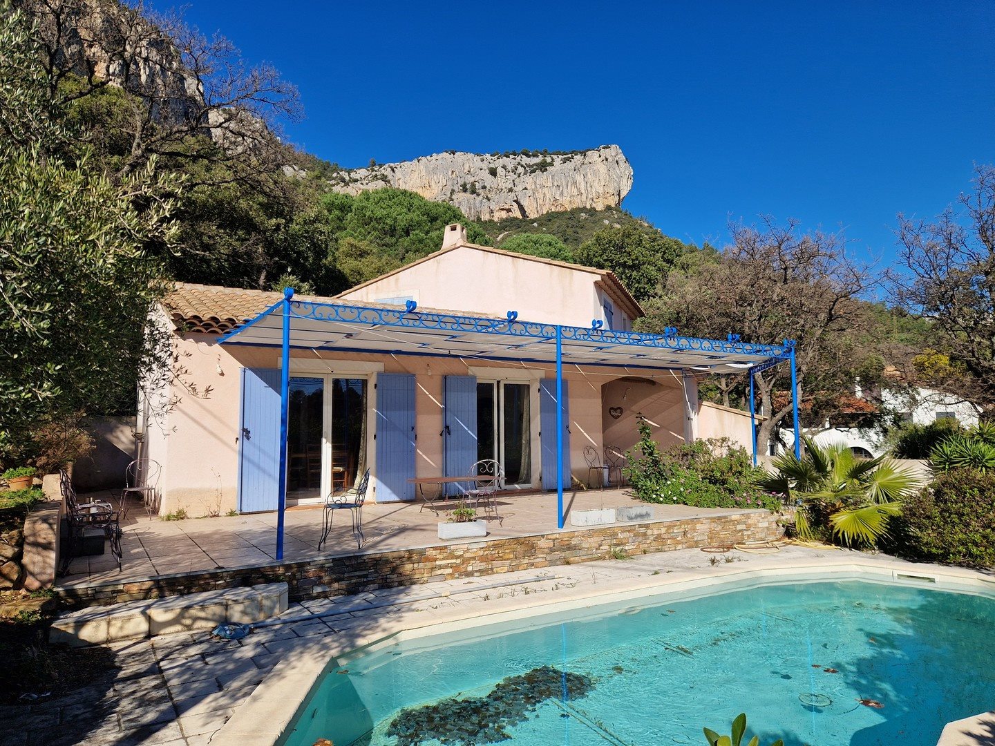 Maison à vendre, 120m², Le Revest-les-Eaux