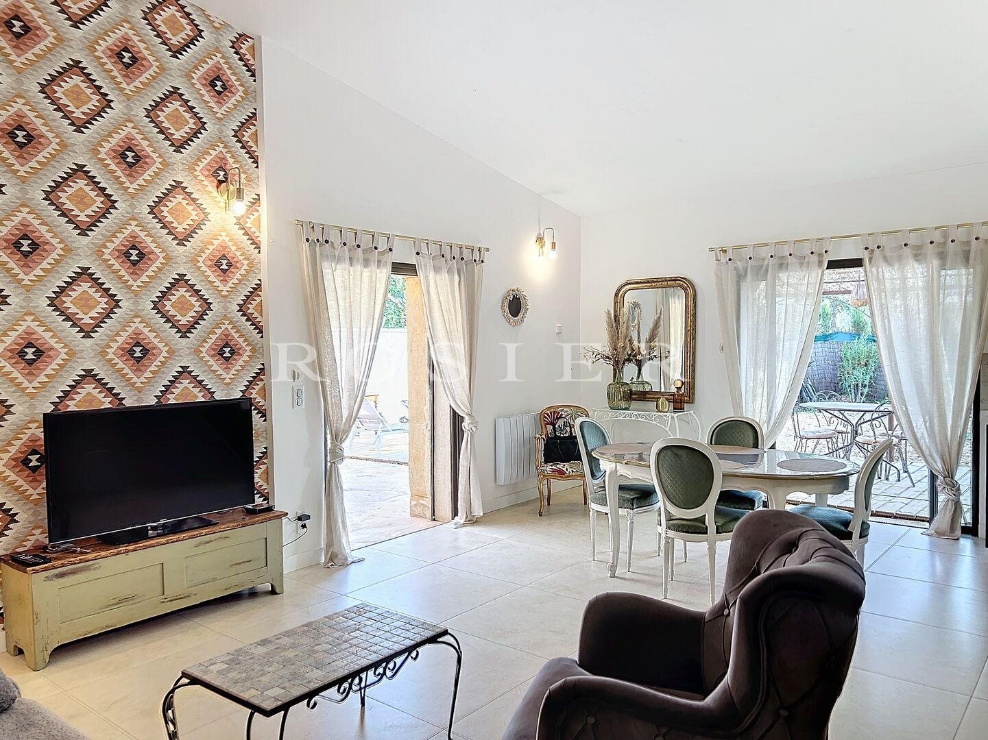 Maison à vendre, 81m², Gordes