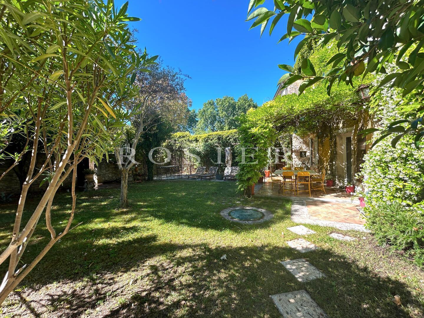Maison à vendre, 320m², Saint-Didier