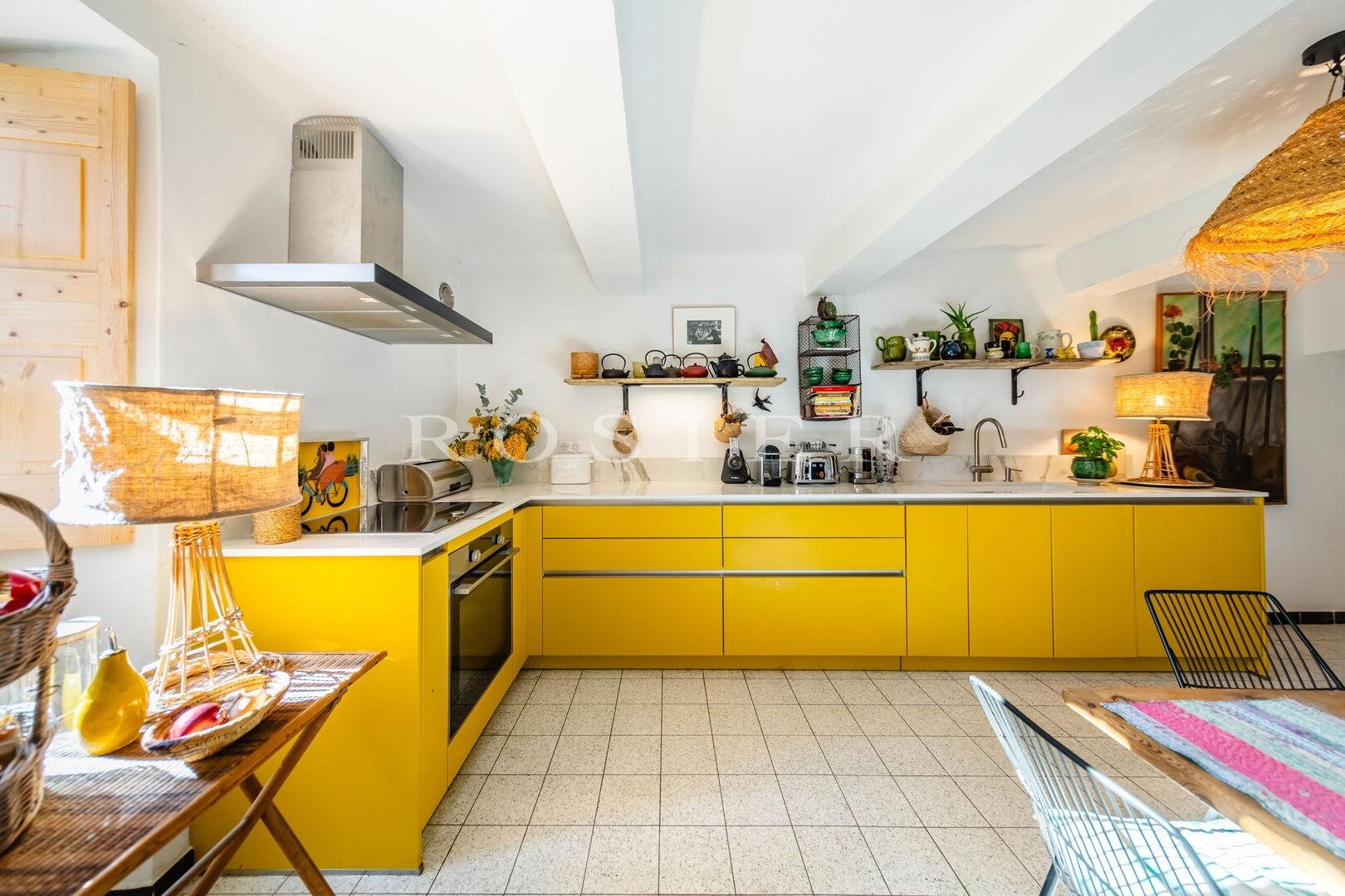 Maison à vendre, 260m², Cabrières-d'Avignon