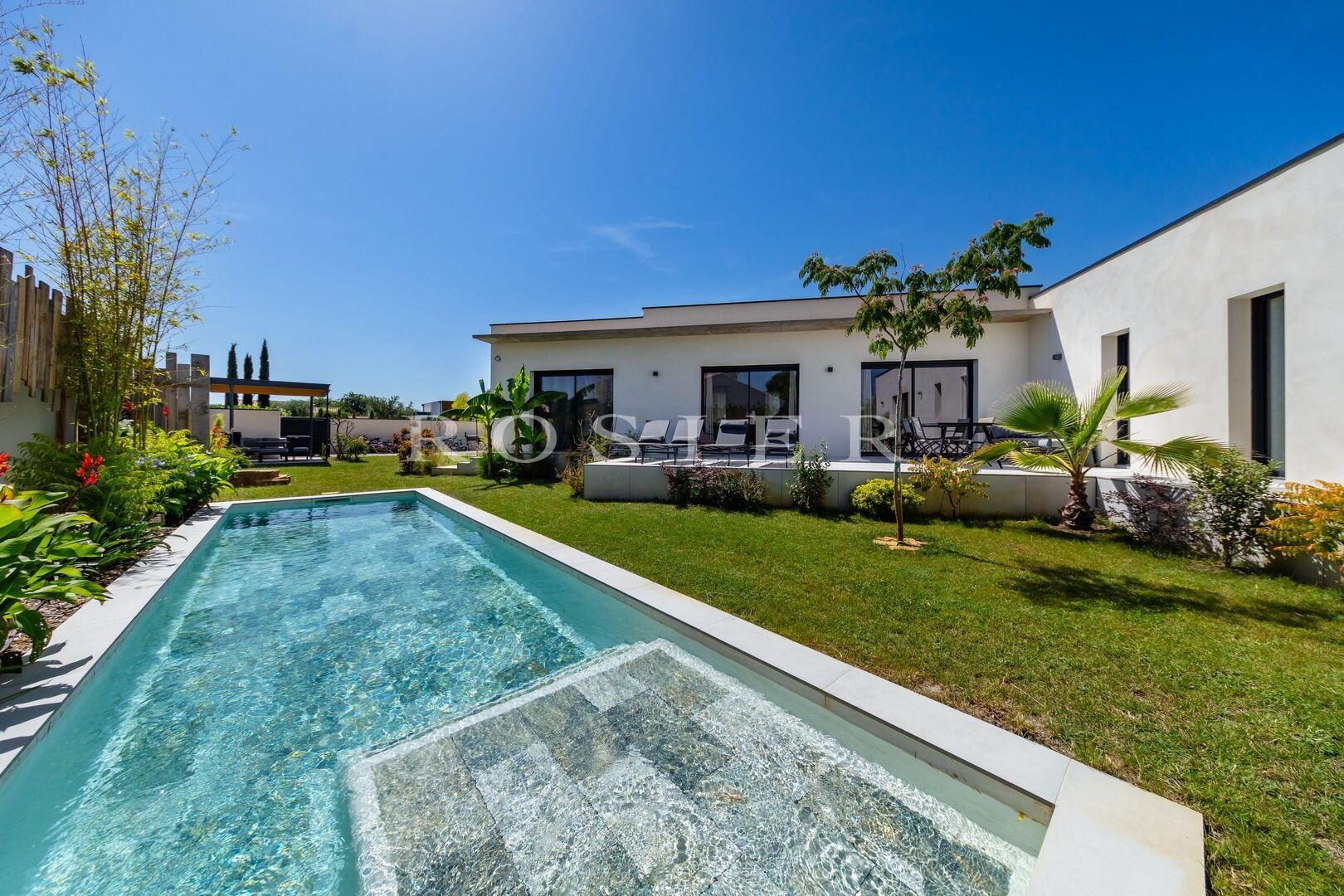 Maison à vendre, 170m², L'Isle-sur-la-Sorgue