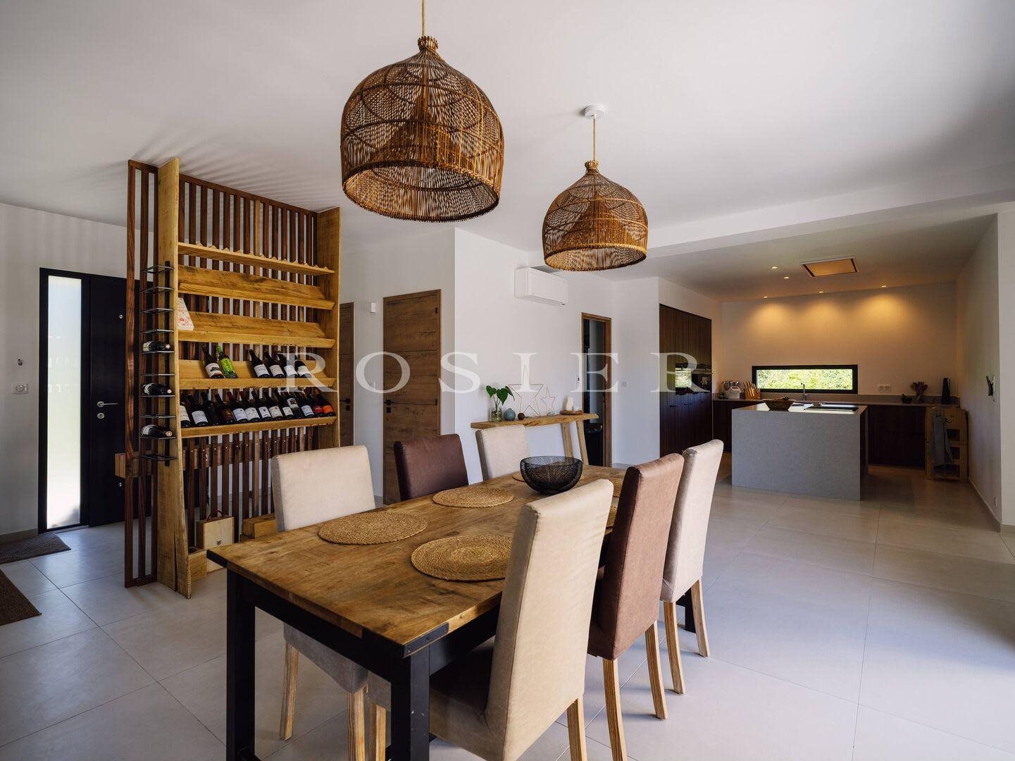 Maison à vendre, 170m², L'Isle-sur-la-Sorgue
