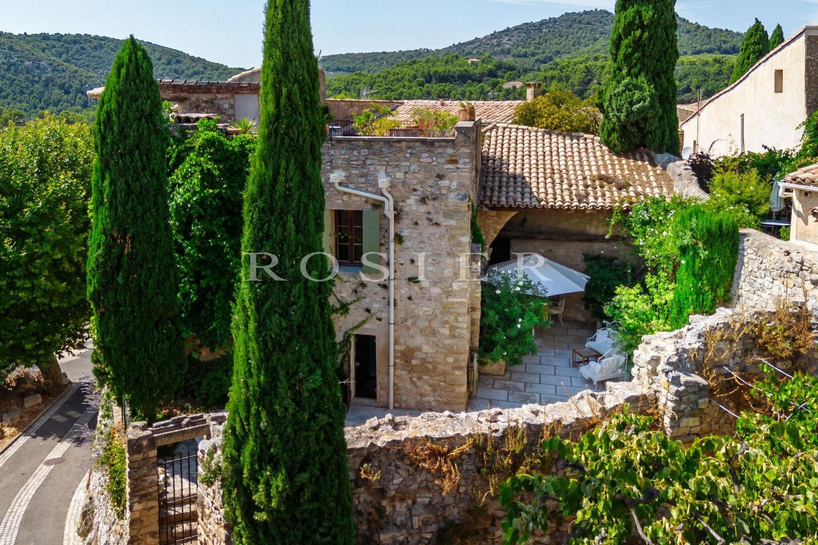 Maison à vendre, 229m², Le Barroux