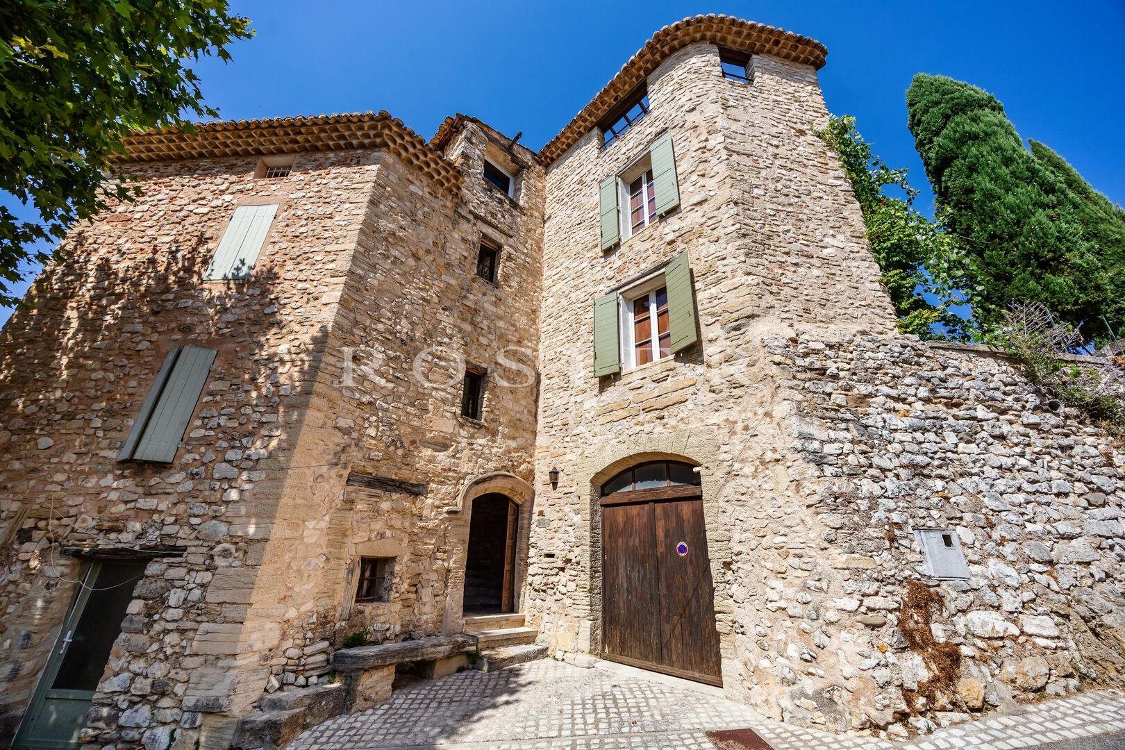 Maison à vendre, 229m², Le Barroux