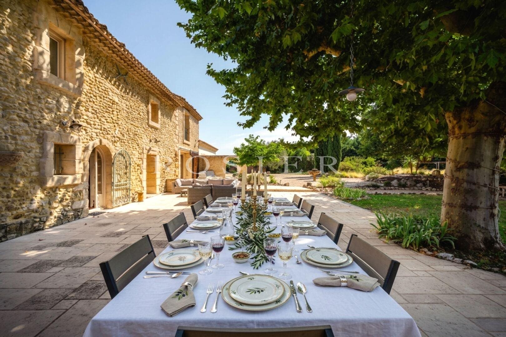 Maison à vendre, 360m², Le Thor