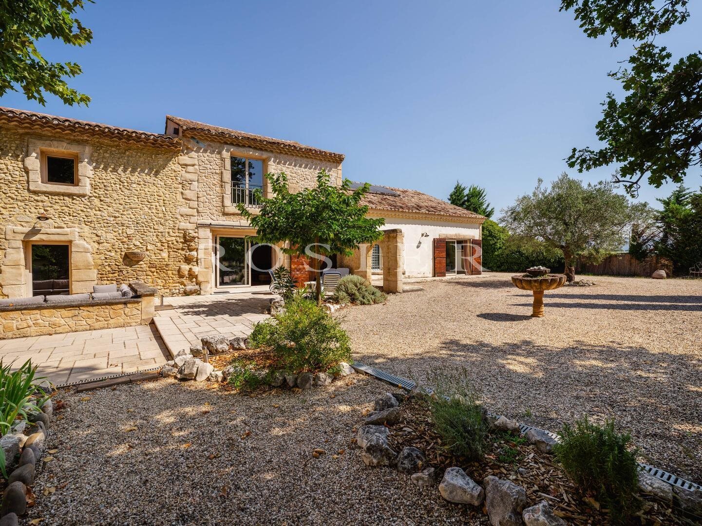 Maison à vendre, 360m², Le Thor