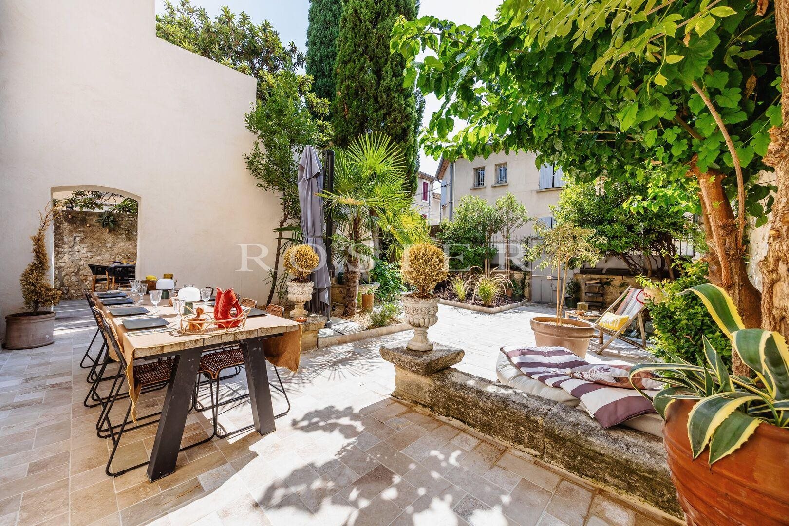 Maison à vendre, 246m², Pernes-les-Fontaines