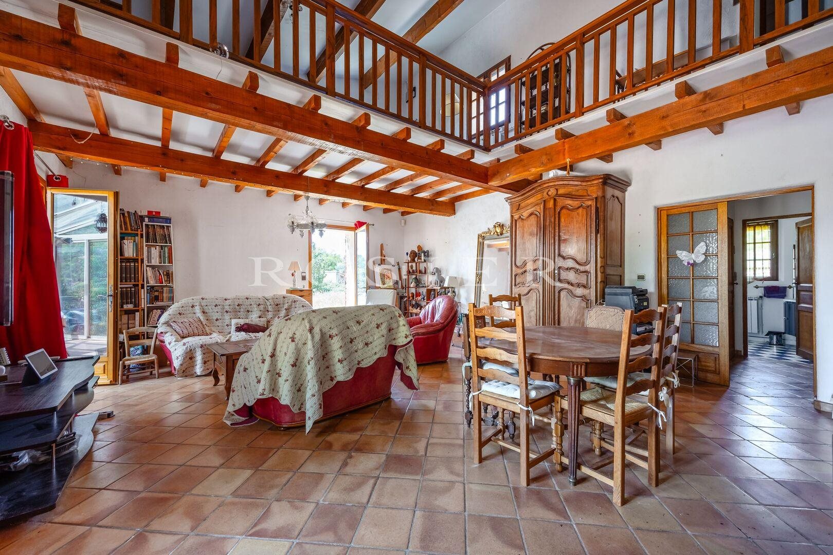 Maison à vendre, 165m², Gordes