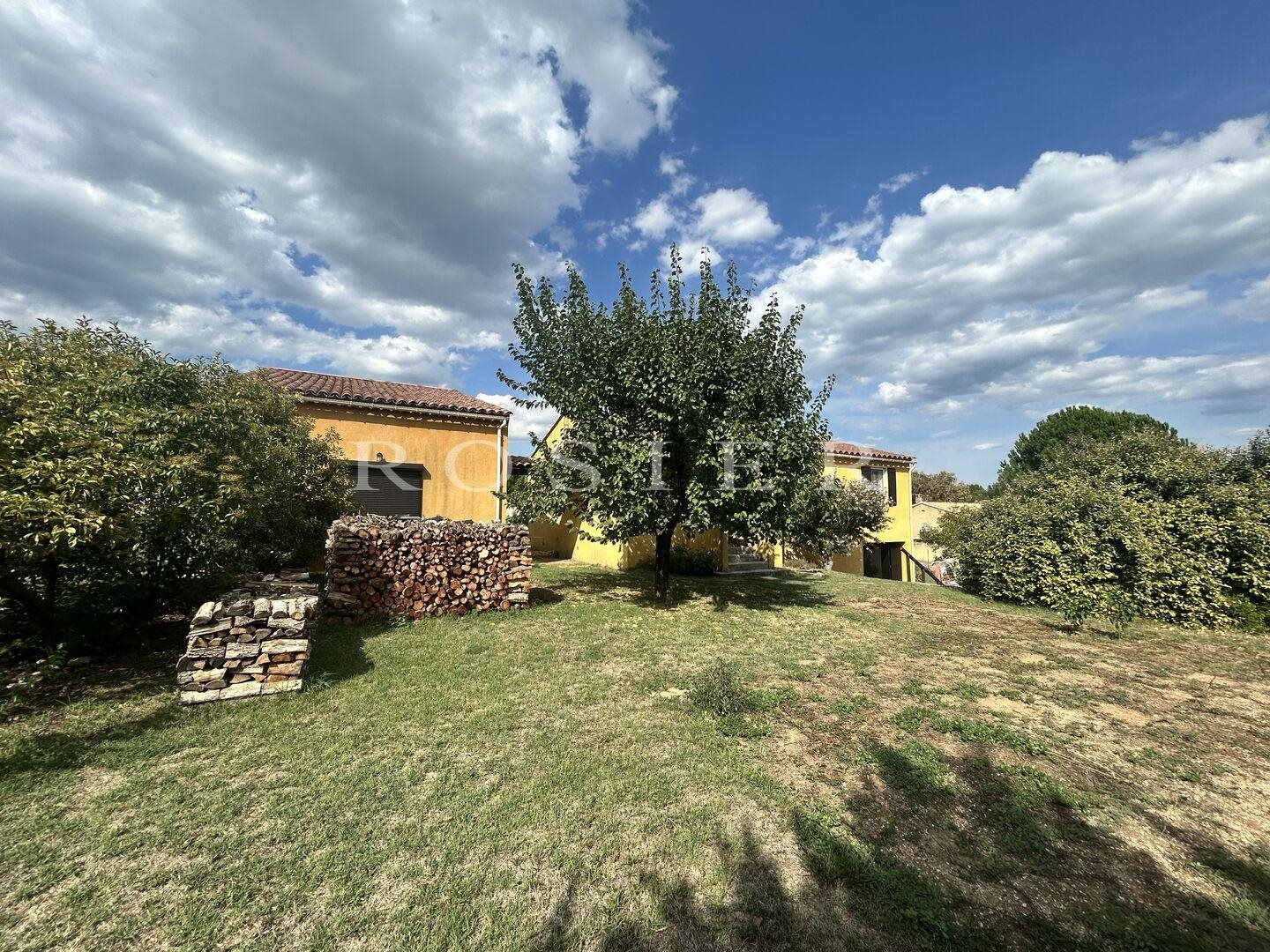 Maison à vendre, 136m², Gargas