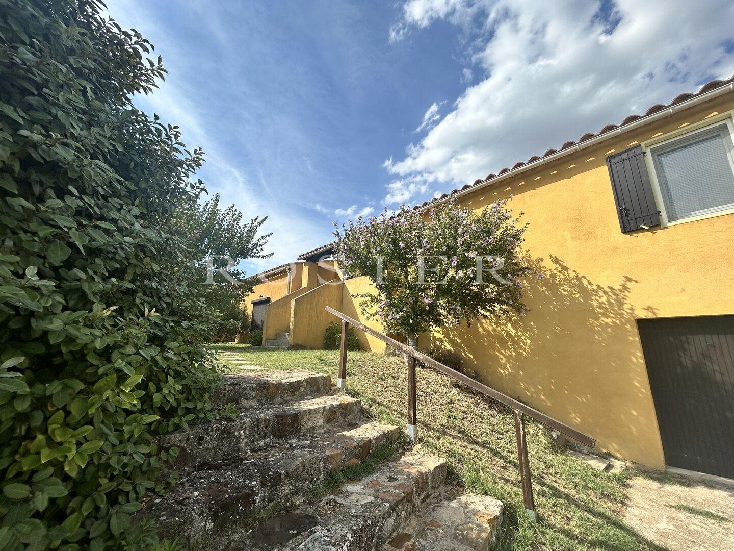 Maison à vendre, 136m², Gargas