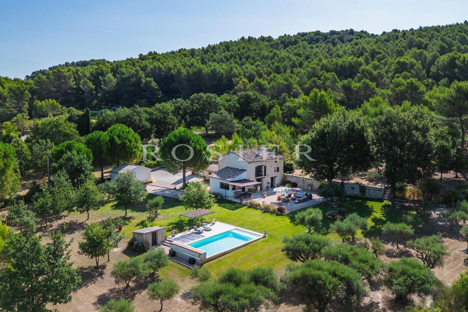 Maison à vendre, 150m², La Roque-sur-Pernes