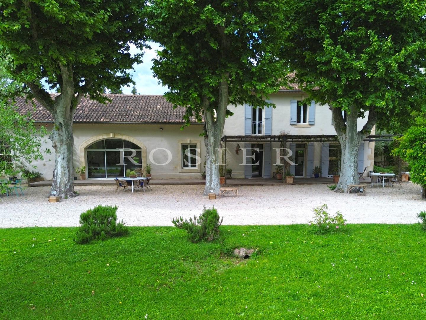 Maison à vendre, 630m², Cabannes