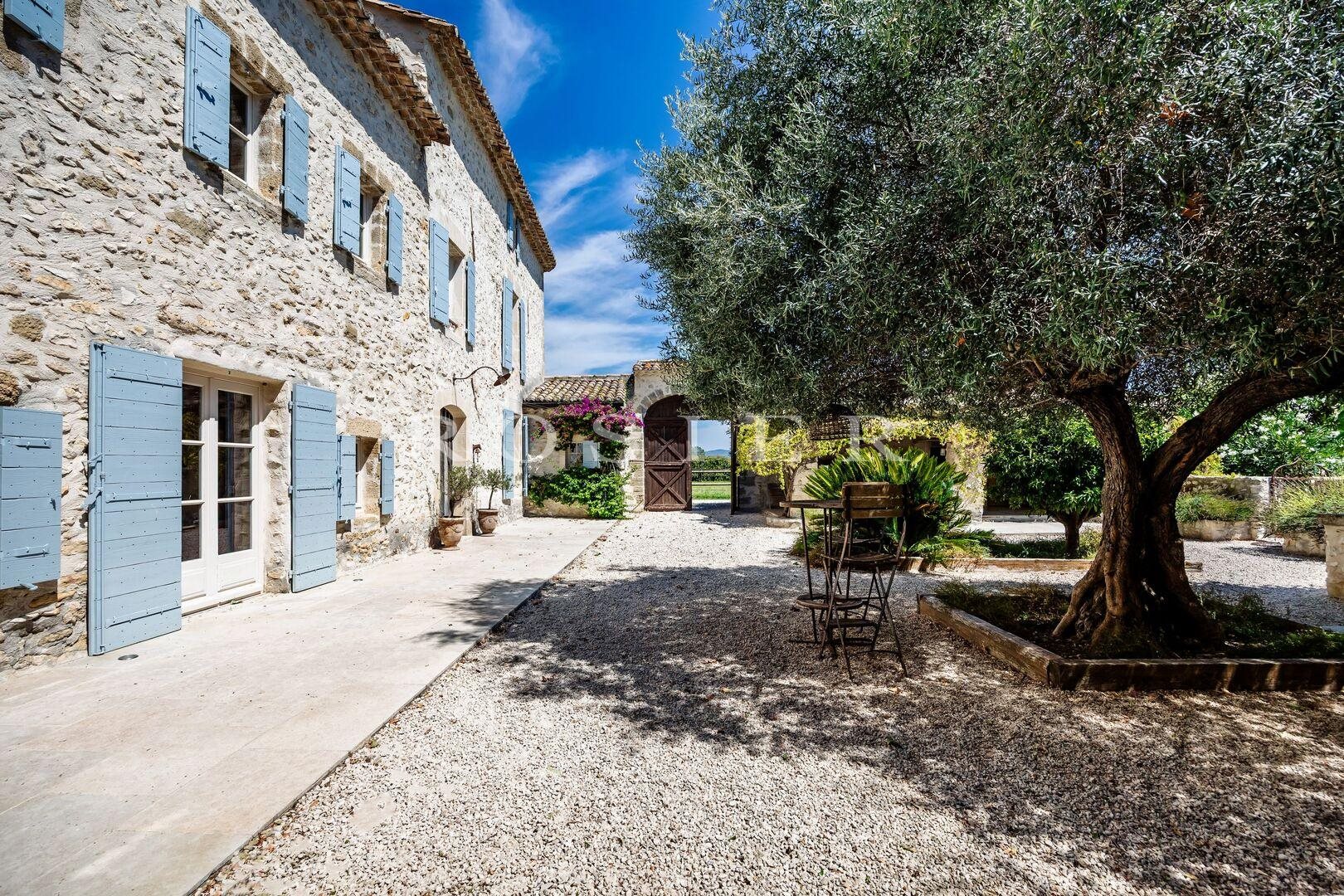 Maison à vendre, 300m², Le Thor