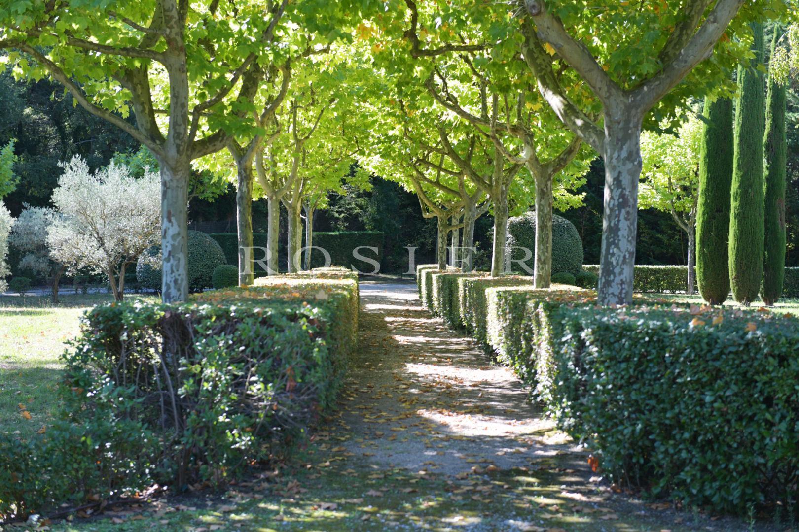 Maison à vendre, 180m², Oppède