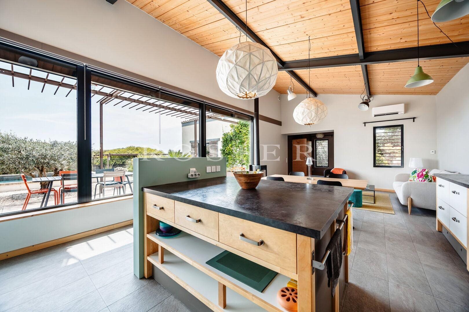 Maison à vendre, 98m², Saint-Saturnin-lès-Apt
