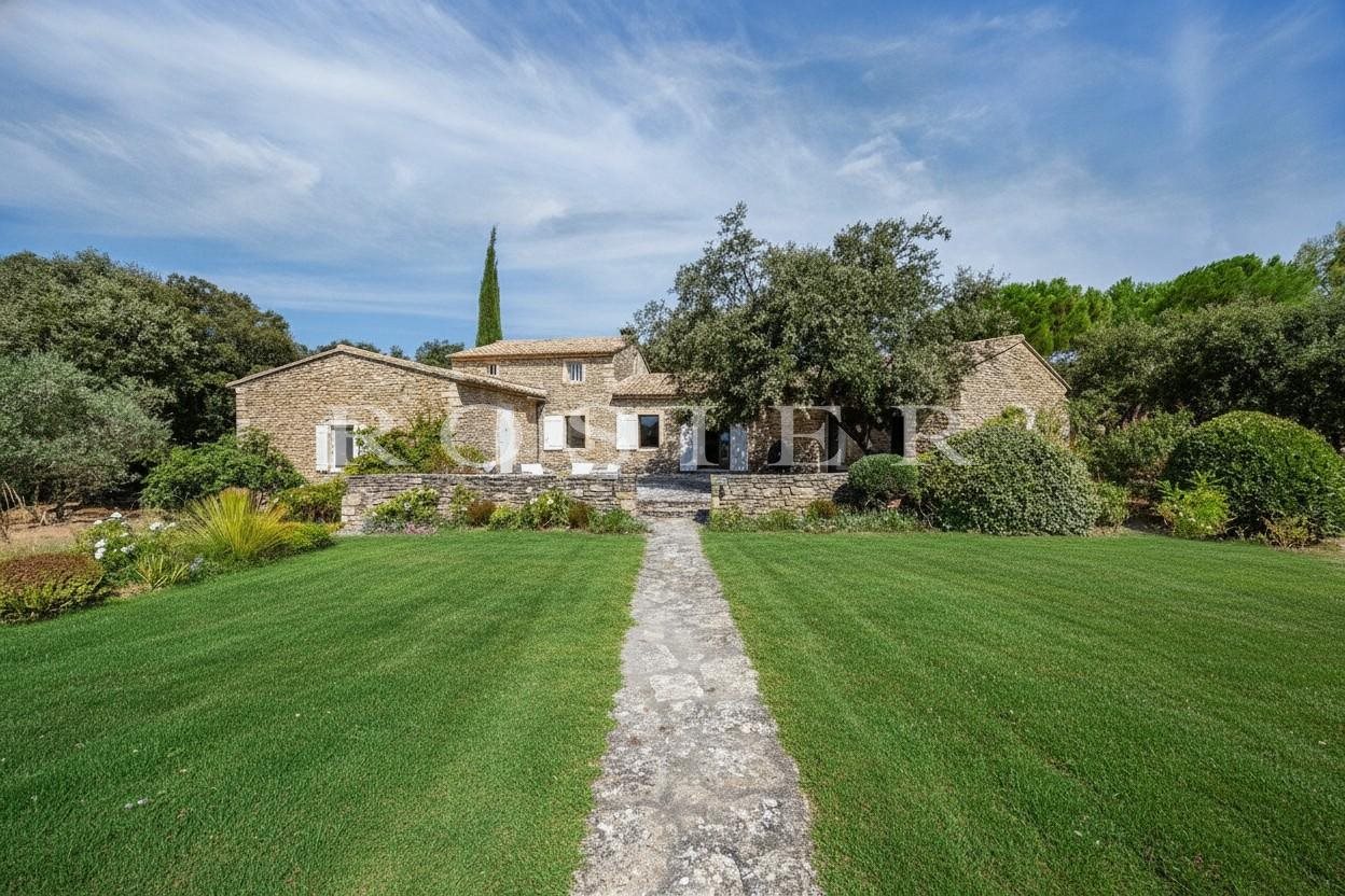 Maison à vendre, 315m², Gordes