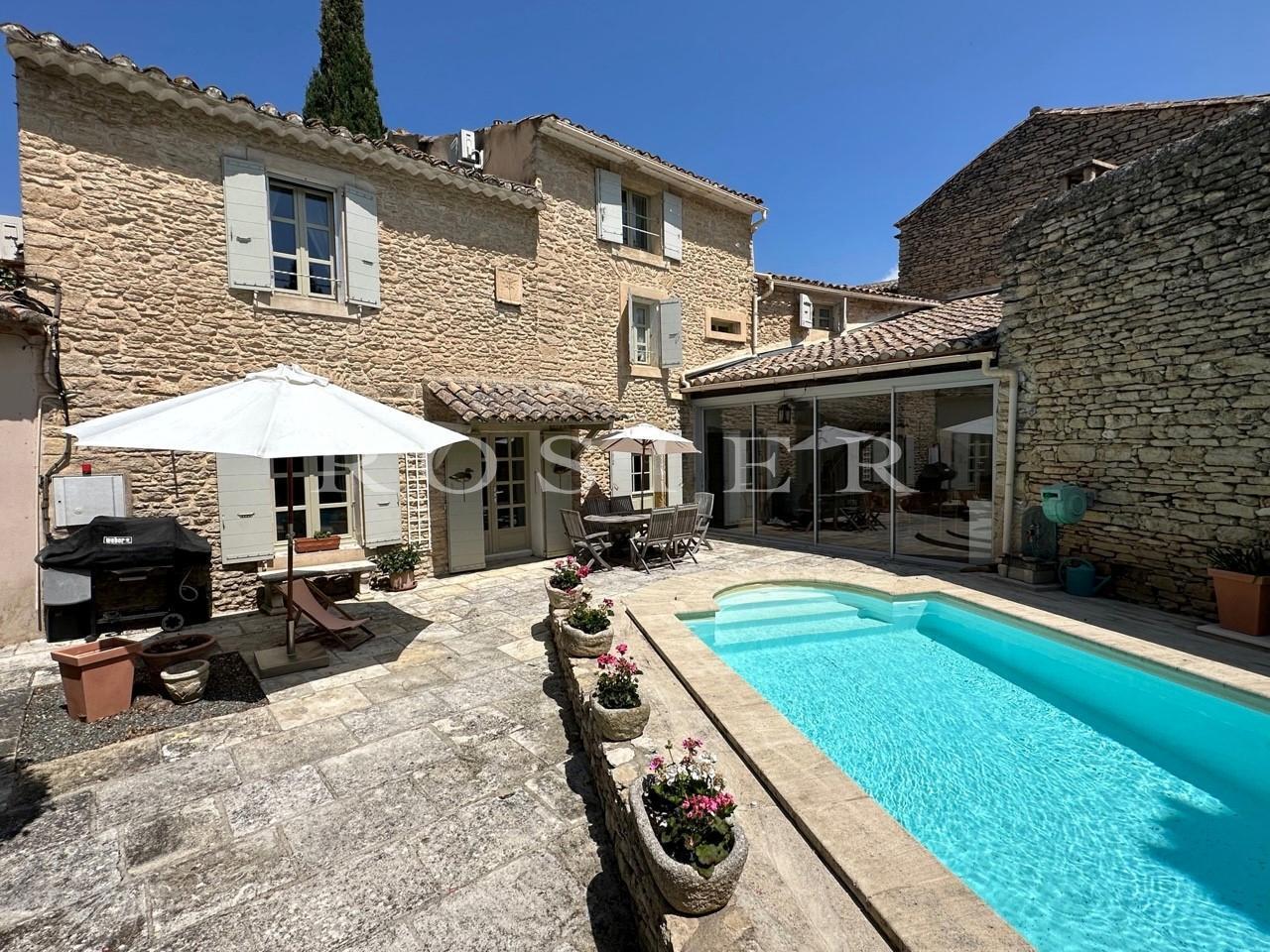Maison à vendre, 200m², Cabrières-d'Avignon