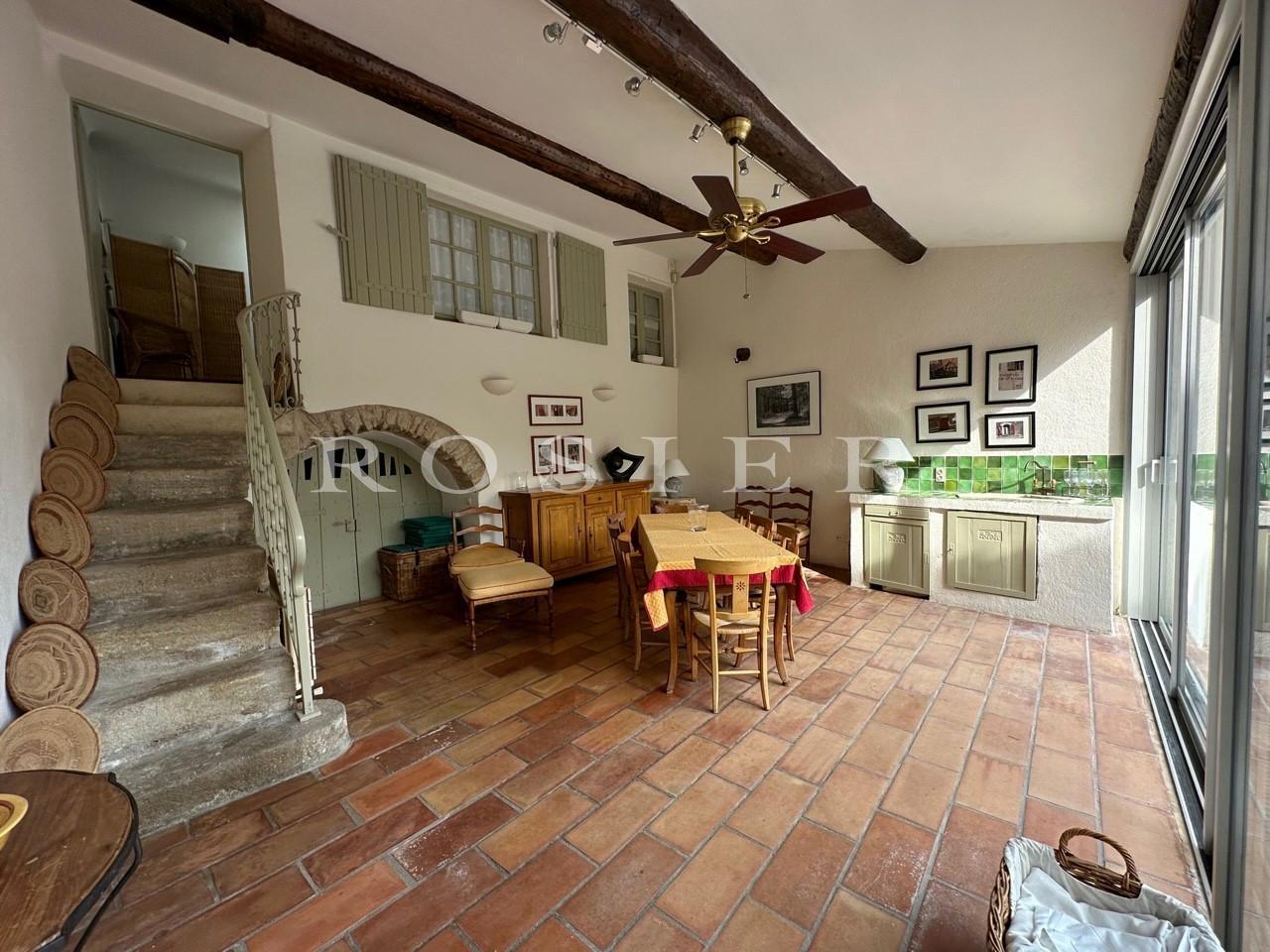 Maison à vendre, 200m², Cabrières-d'Avignon