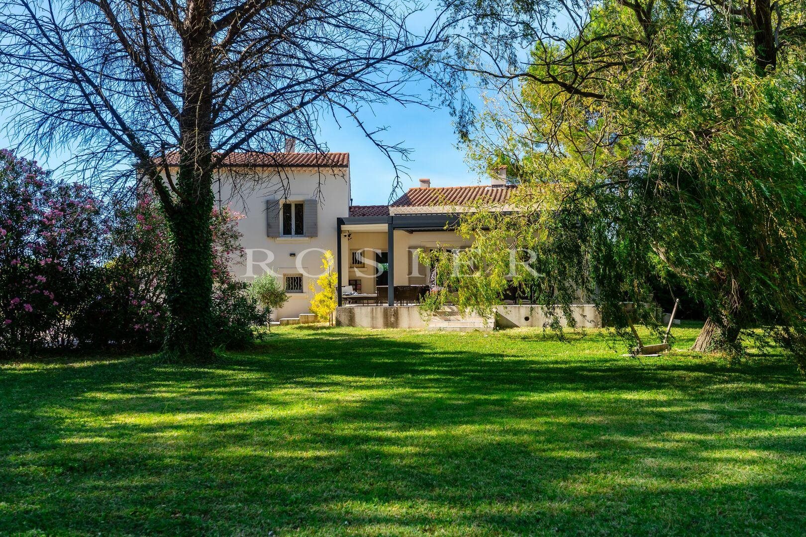 Maison à vendre, 170m², Althen-des-Paluds