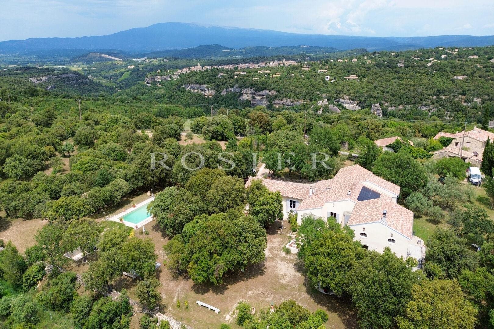 Maison à vendre, 320m², Venasque