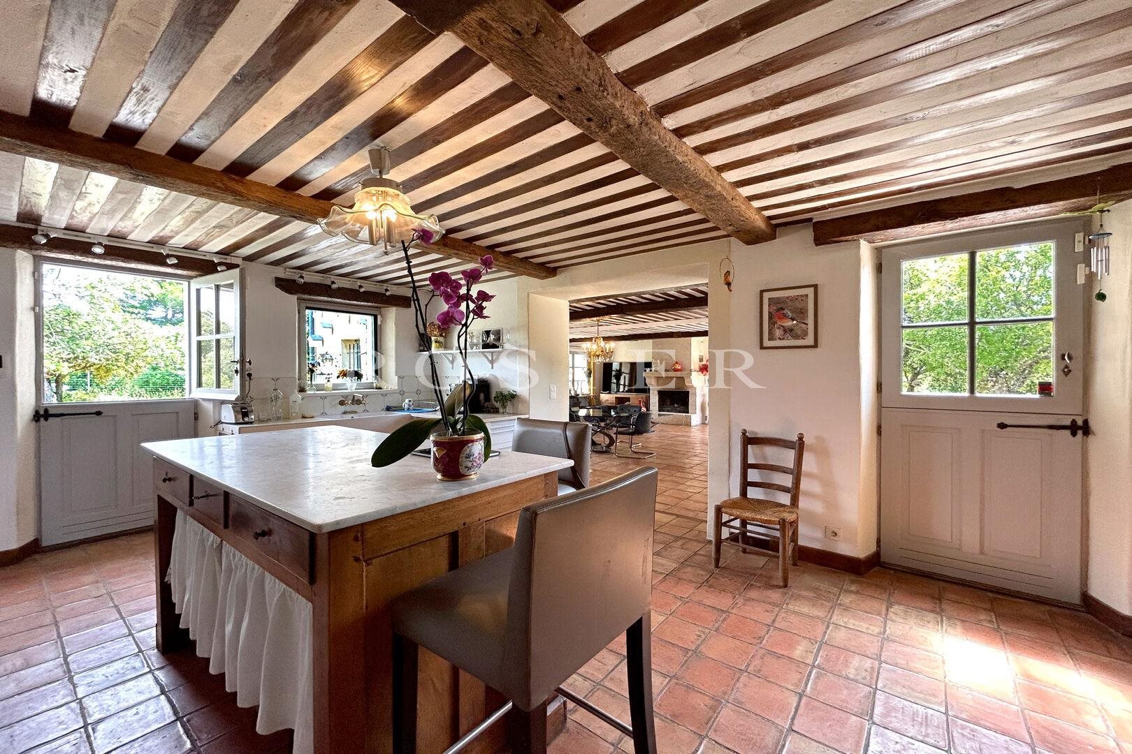 Maison à vendre, 320m², Venasque