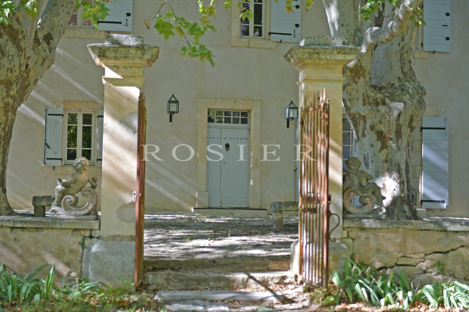 Maison à vendre, 380m², Gordes