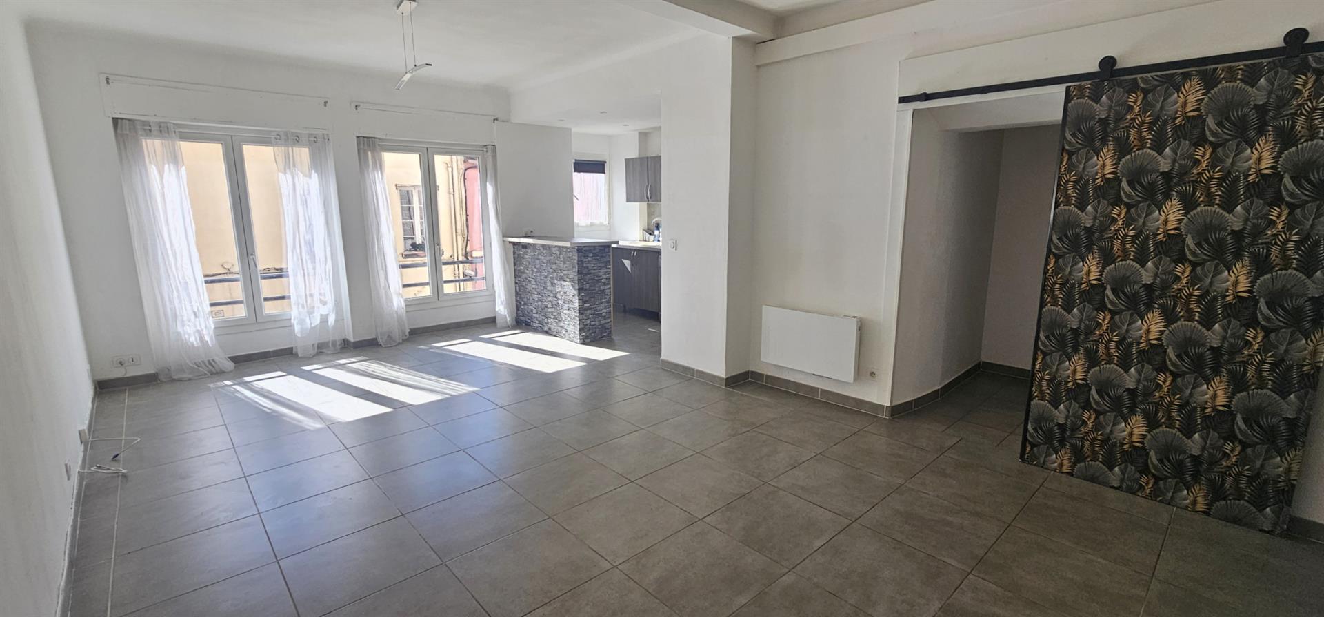 Appartement à vendre, 62m², Bagnols-en-Forêt